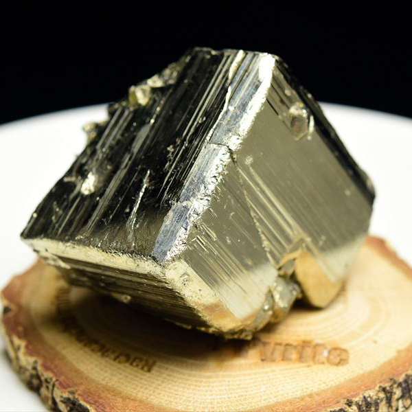 ペルー産　ラクラカンチャ　パイライト　原石　クラスター　黄鉄鉱　 Racracancha　Pyrite　天然石　パワーストーン