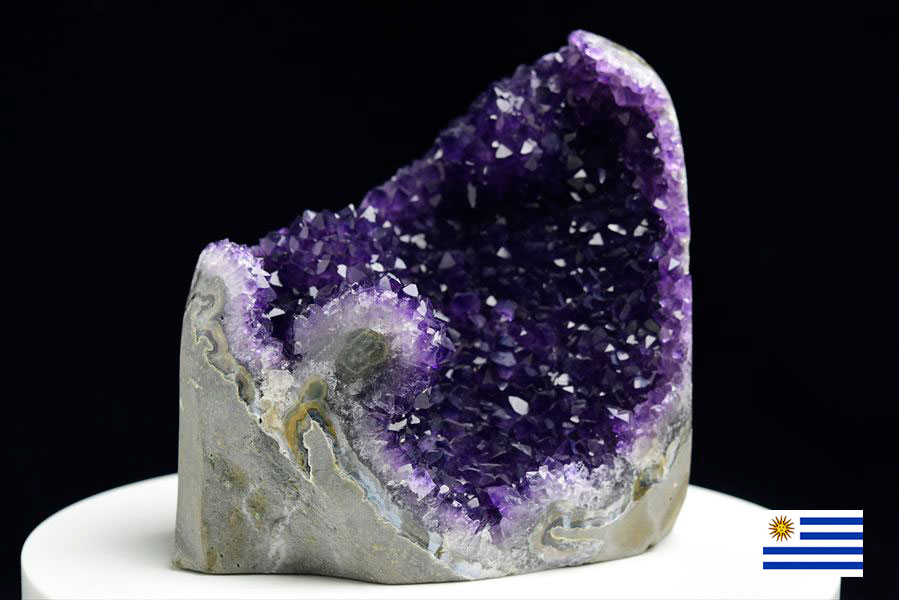 アメジスト　紫水晶　クラスター　原石　ウルグアイ産アメジスト　b6711　Artists Uruguay　インテリア　浄化　置物　カットベース　天然石　パワーストーン
