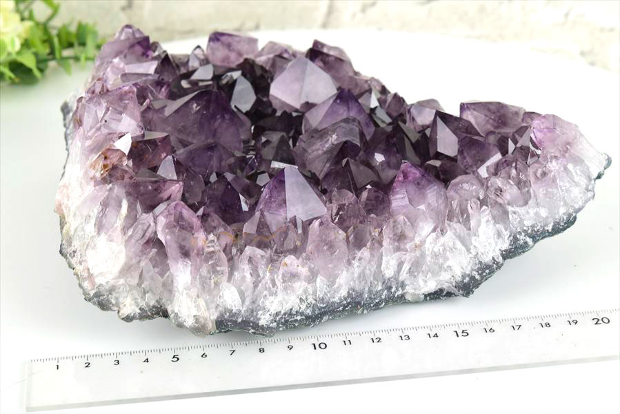 アメジスト　紫水晶　クラスター　原石　ブラジル産　アメジストクラスター　大きめ　インテリア　浄化　置物　結晶　天然石　パワーストーン