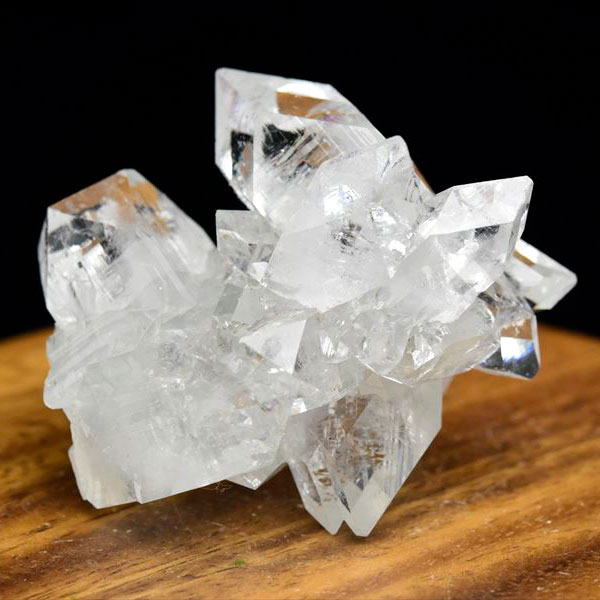 アポフィライト　魚眼石　インド　プーナ　apophyllite　浄化　置物　結晶　天然石　パワーストーン