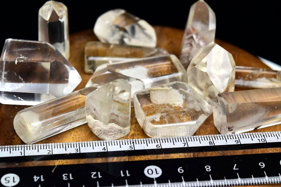 ファントムクォーツ　ファントム水晶　六角柱　ポイント　置物　多重ファントム　phantom quartz　天然石　パワーストーン