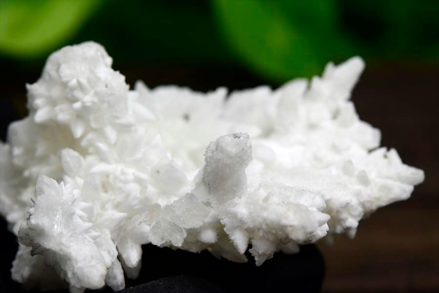 ホワイトアラゴナイト　フロスフェリ　flos ferri　クラスター　原石　メキシコ　サンタエウラリア　置物　天然石　パワーストーン