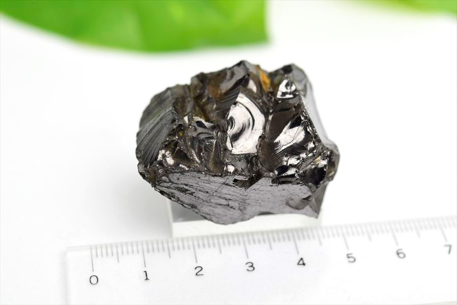 シュンガイト　エリートシュンガイト　ノーブルシュンガイト　シルバーシュンガイト　noble shungite　原石　電磁波　デトックス　浄化　天然石　パワーストーン