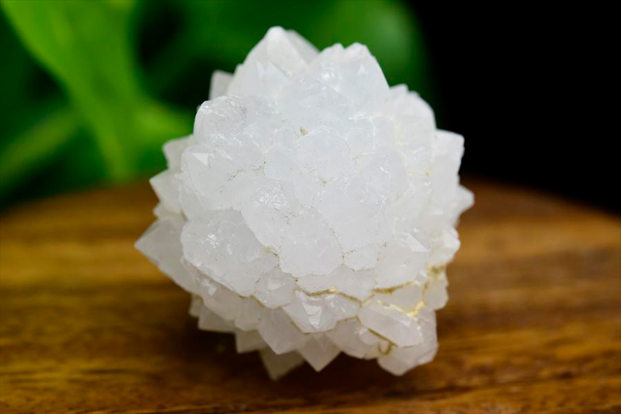 金平糖水晶　クリスタルボール　ジオードボール　モロッコ産水晶　原石　ジオードの中　結晶　天然石　パワーストーン