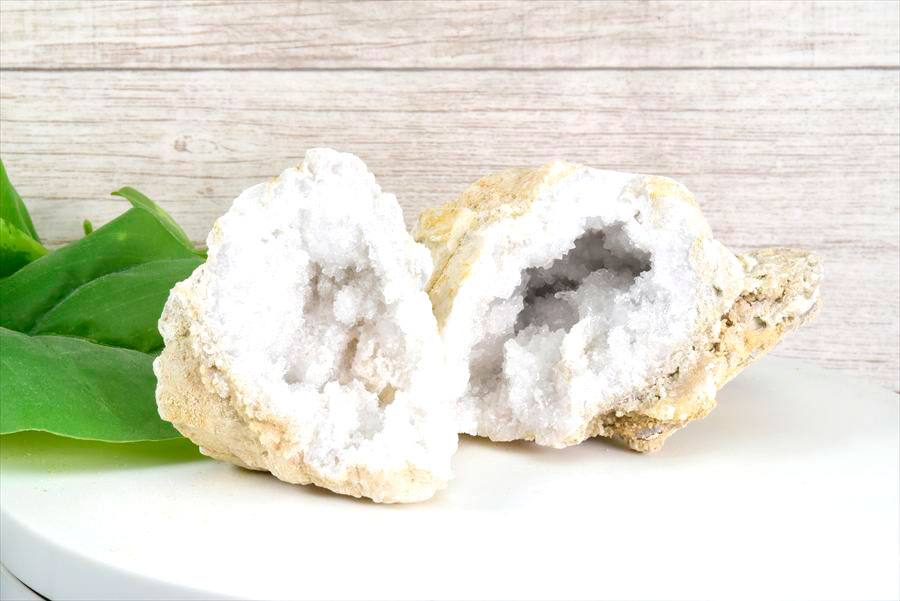 ジオード（水晶ジオード）ペア｜割れているジオード｜大きめサイズ