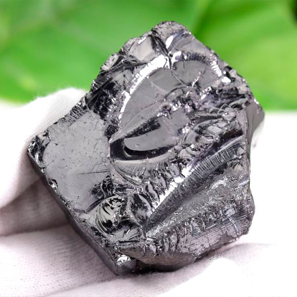 シュンガイト　エリートシュンガイト　ノーブルシュンガイト　シルバーシュンガイト　noble shungite　原石　電磁波　デトックス　浄化　天然石　パワーストーン