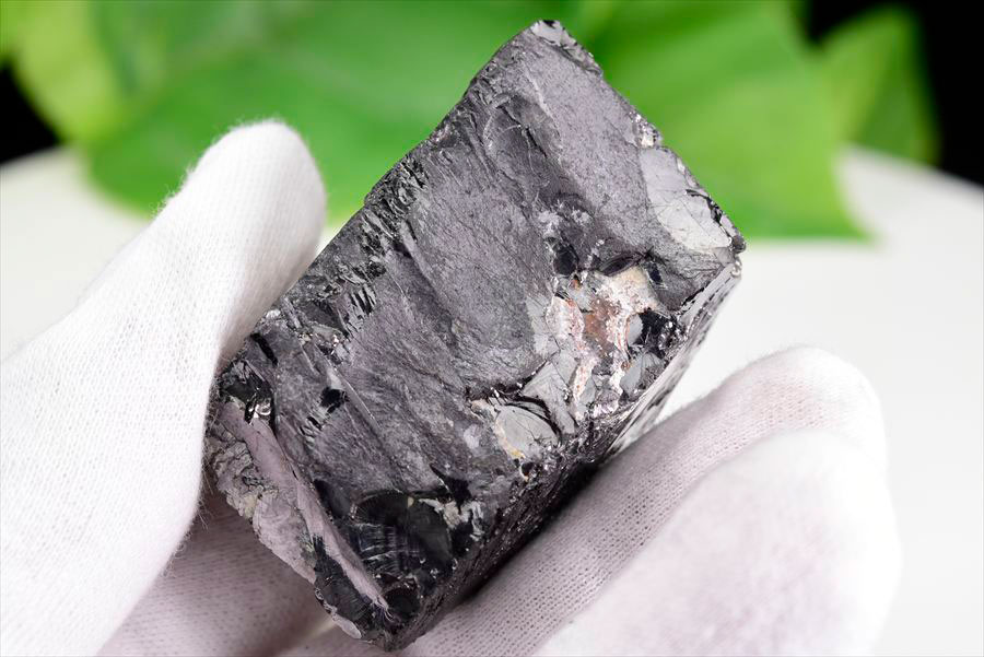 シュンガイト　エリートシュンガイト　ノーブルシュンガイト　シルバーシュンガイト　noble shungite　原石　電磁波　デトックス　浄化　天然石　パワーストーン