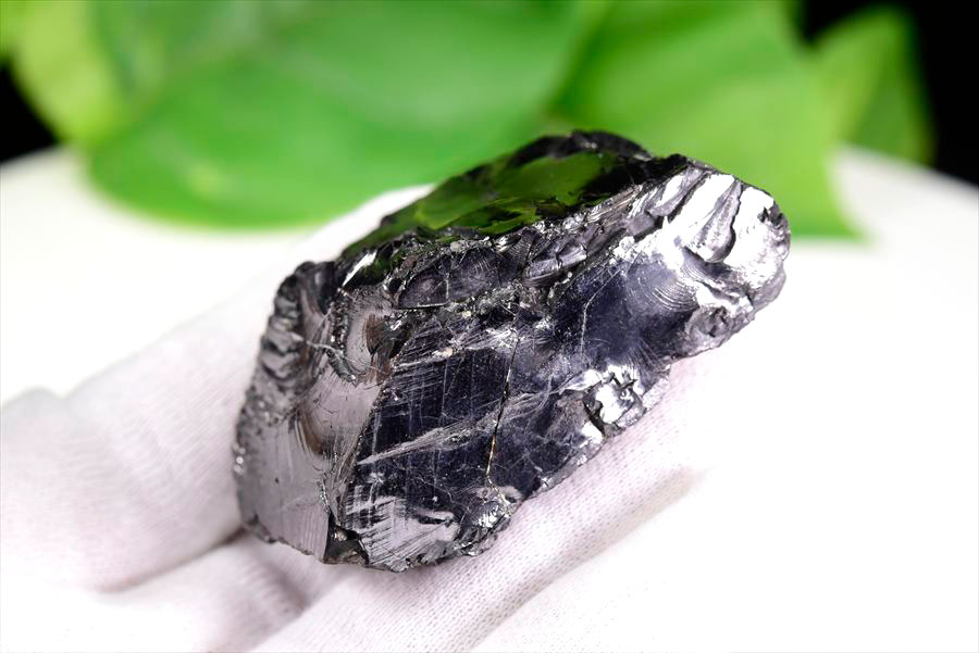 シュンガイト　エリートシュンガイト　ノーブルシュンガイト　シルバーシュンガイト　noble shungite　原石　電磁波　デトックス　浄化　天然石　パワーストーン