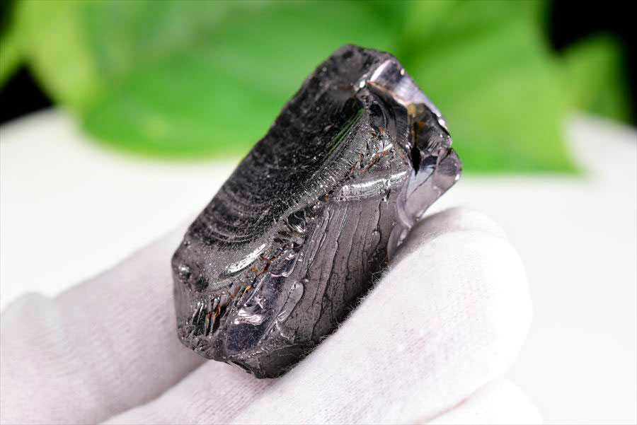 シュンガイト　エリートシュンガイト　ノーブルシュンガイト　シルバーシュンガイト　noble shungite　原石　電磁波　デトックス　浄化　天然石　パワーストーン