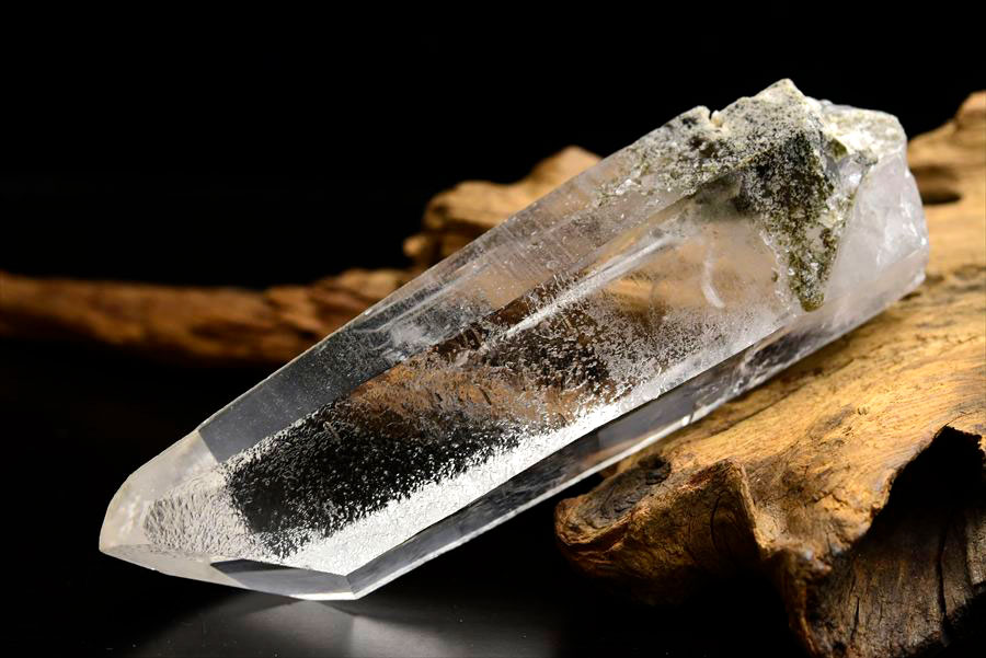 ゼッカデソーザ　ゼッカ水晶　ゼッカデソウザ　zeca de souza　corinto　コリント　天然水晶　ポイント　原石　単結晶　パワーストーン