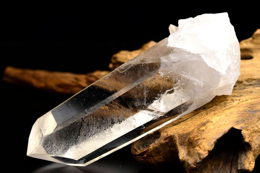 ゼッカデソウザ ゼッカ水晶 Zeca de Souza｜ポイント｜原石｜コリント