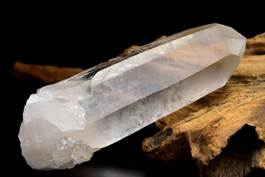 ゼッカデソーザ　ゼッカ水晶　ゼッカデソウザ　zeca de souza　corinto　コリント　天然水晶　ポイント　原石　単結晶　パワーストーン