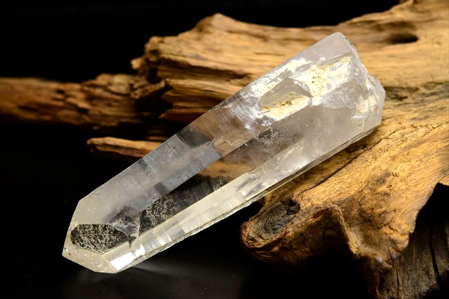 ゼッカデソーザ　ゼッカ水晶　ゼッカデソウザ　zeca de souza　corinto　コリント　天然水晶　ポイント　原石　単結晶　パワーストーン