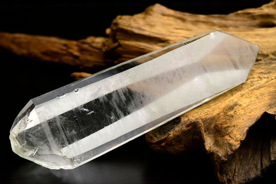 ゼッカデソーザ　ゼッカ水晶　ゼッカデソウザ　zeca de souza　corinto　コリント　天然水晶　ポイント　原石　単結晶　パワーストーン