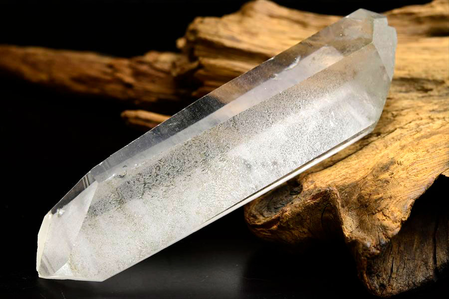 ゼッカデソーザ　ゼッカ水晶　ゼッカデソウザ　zeca de souza　corinto　コリント　天然水晶　ポイント　原石　単結晶　パワーストーン