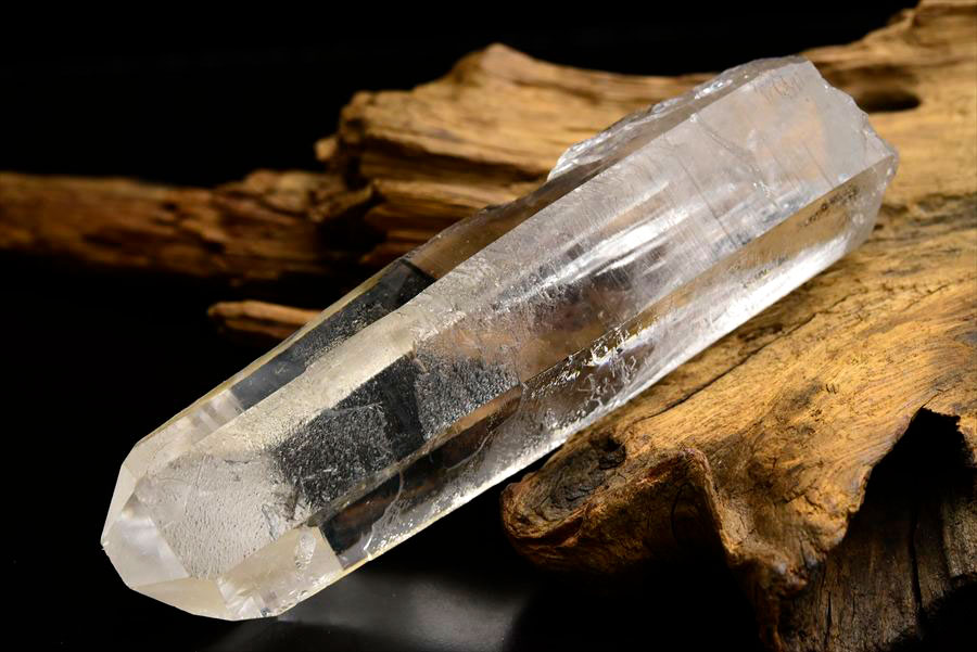 ゼッカデソーザ　ゼッカ水晶　ゼッカデソウザ　zeca de souza　corinto　コリント　天然水晶　ポイント　原石　単結晶　パワーストーン