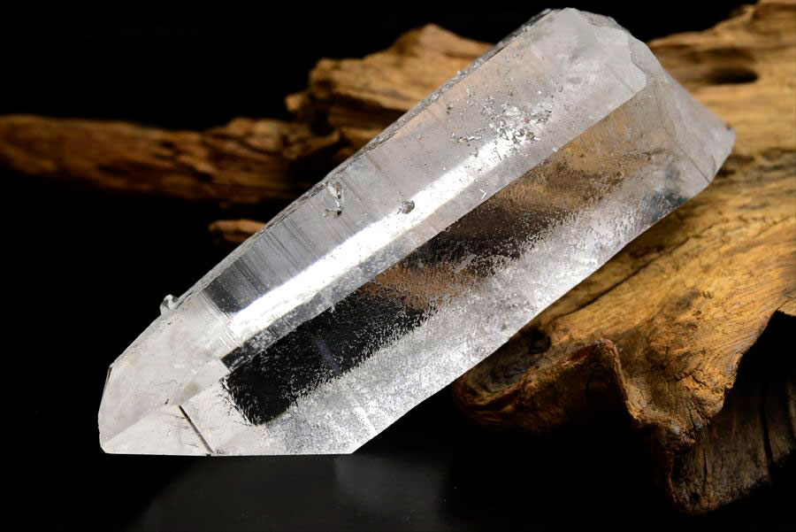 ゼッカデソーザ　ゼッカ水晶　ゼッカデソウザ　zeca de souza　corinto　コリント　天然水晶　ポイント　原石　単結晶　パワーストーン