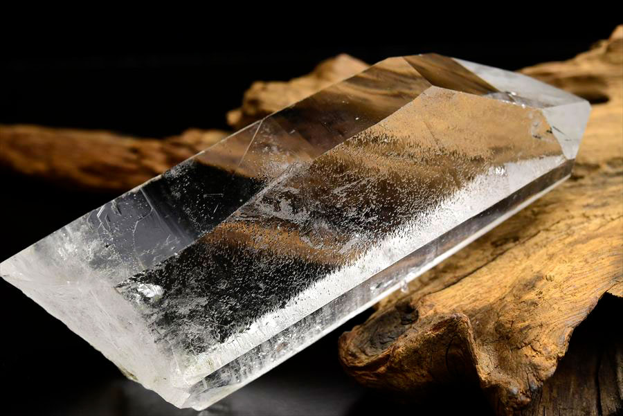 ゼッカデソーザ　ゼッカ水晶　ゼッカデソウザ　zeca de souza　corinto　コリント　天然水晶　ポイント　原石　単結晶　パワーストーン