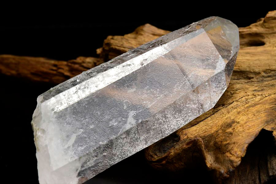 ゼッカデソーザ　ゼッカ水晶　ゼッカデソウザ　zeca de souza　corinto　コリント　天然水晶　ポイント　原石　単結晶　パワーストーン