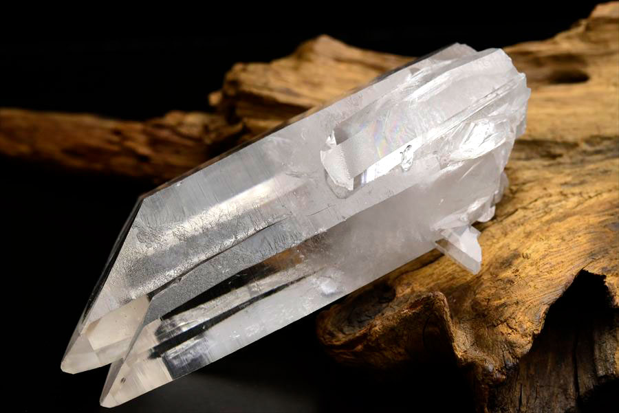 ゼッカデソーザ　ゼッカ水晶　ゼッカデソウザ　zeca de souza　corinto　コリント　天然水晶　ポイント　原石　単結晶　パワーストーン