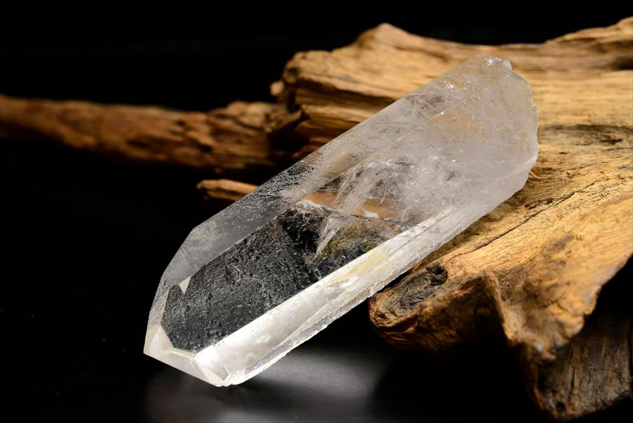 ゼッカデソーザ　ゼッカ水晶　ゼッカデソウザ　zeca de souza　corinto　コリント　天然水晶　ポイント　原石　単結晶　パワーストーン