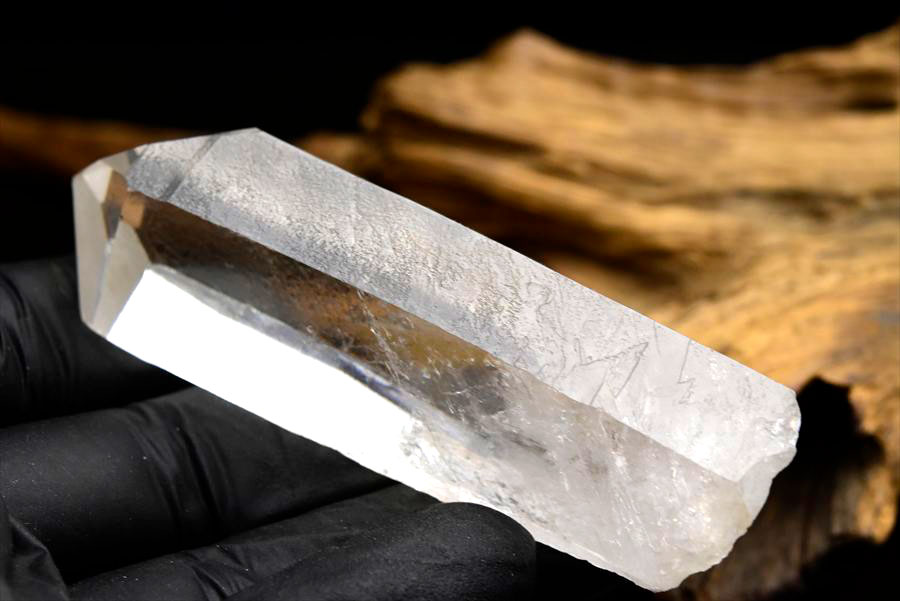 ゼッカデソーザ　ゼッカ水晶　ゼッカデソウザ　zeca de souza　corinto　コリント　天然水晶　ポイント　原石　単結晶　パワーストーン