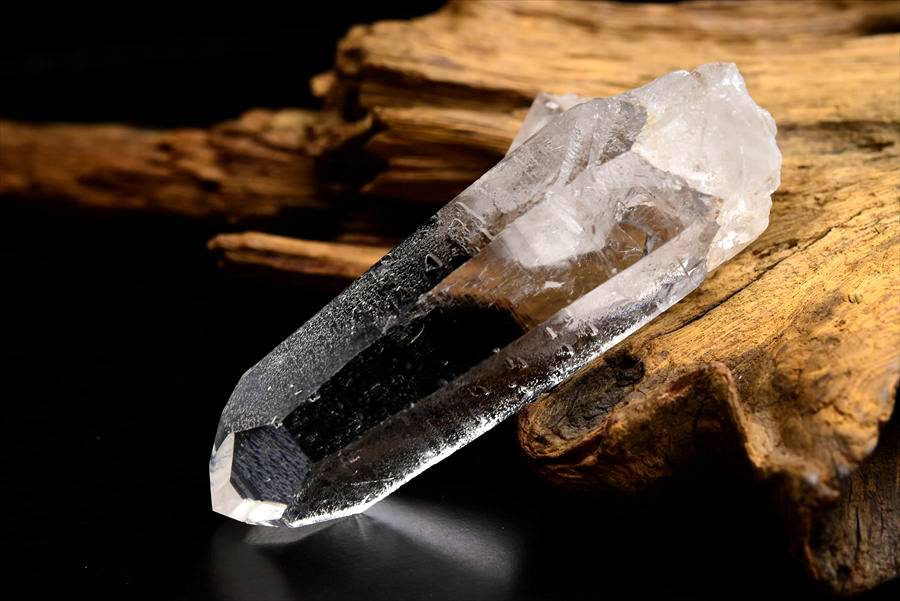 ゼッカデソウザ ゼッカ水晶 Zeca de Souza｜ポイント｜原石｜コリント