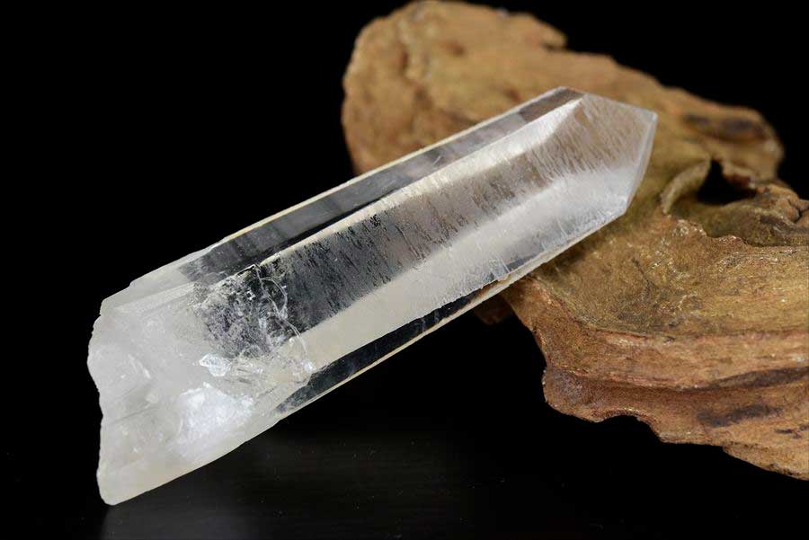 ゼッカデソーザ　ゼッカ水晶　ゼッカデソウザ　zeca de souza　corinto　コリント　天然水晶　ポイント　原石　単結晶　パワーストーン
