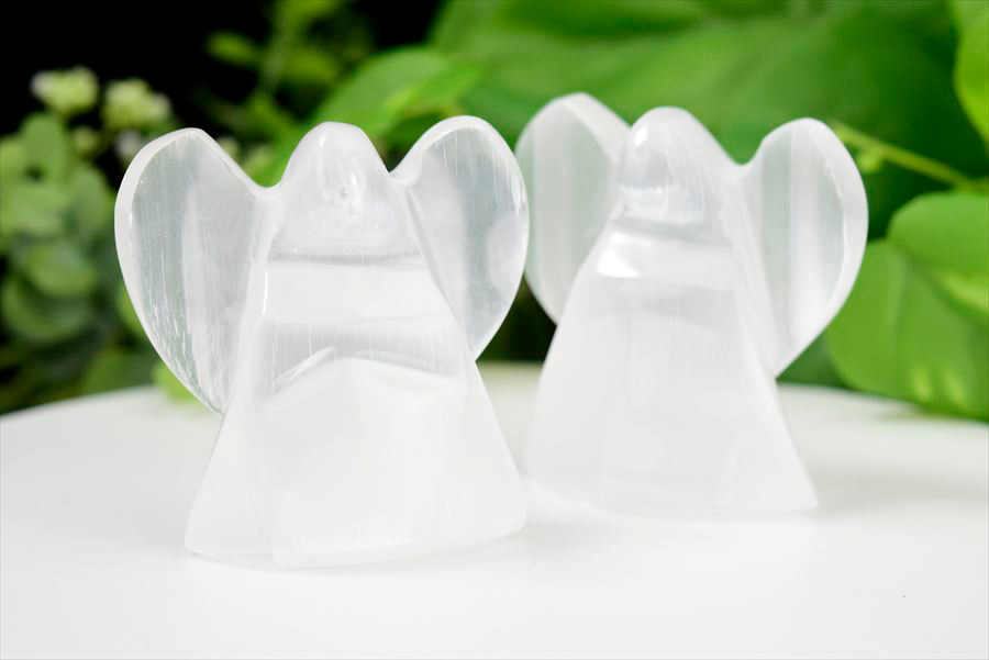 セレナイト　透石膏　天使　エンジェル　置物　selenite Angel　天然石　パワーストーン