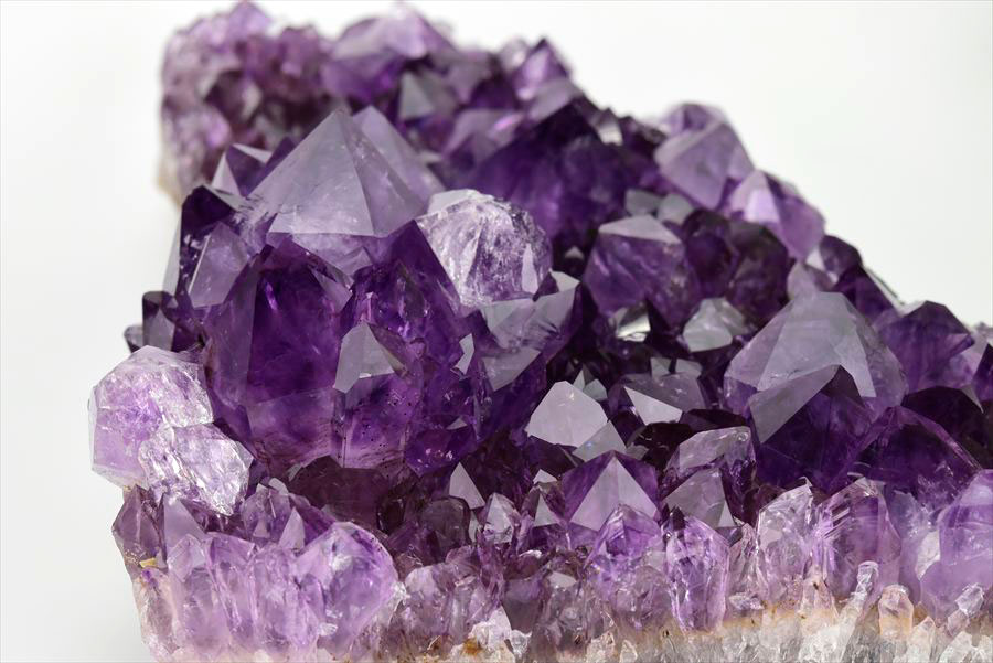 アメジスト　紫水晶　クラスター　原石　ブラジル産　アメジストクラスター　インテリア　Ametista Do Sul　浄化　置物　結晶　天然石　パワーストーン