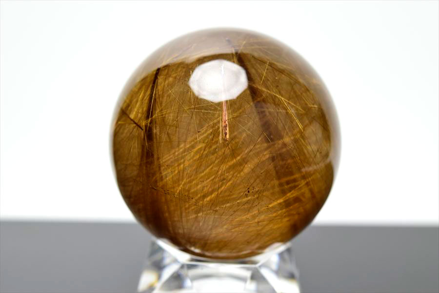 ゴールドルチル　ルチルクォーツ　金針水晶　丸玉　穴なし　金運　財運　スフィア　天然石　パワーストーン