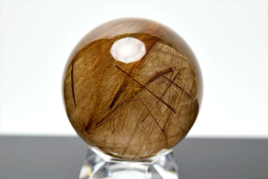 ゴールドルチル　ルチルクォーツ　金針水晶　丸玉　穴なし　金運　財運　スフィア　天然石　パワーストーン