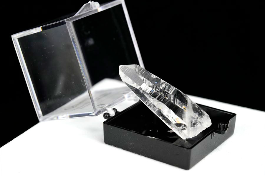 レムリアンシード　レムリアン水晶　レムリアンクリスタル　コロンビアレムリアン　コロンビア産　水晶　パワーストーン