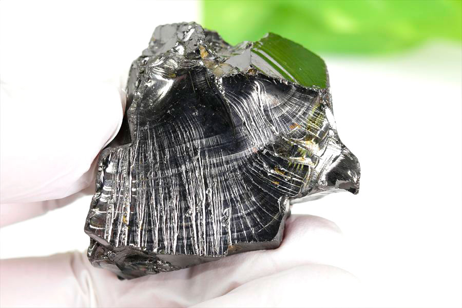 シュンガイト　エリートシュンガイト　ノーブルシュンガイト　シルバーシュンガイト　noble shungite　原石　電磁波　デトックス　浄化　天然石　パワーストーン