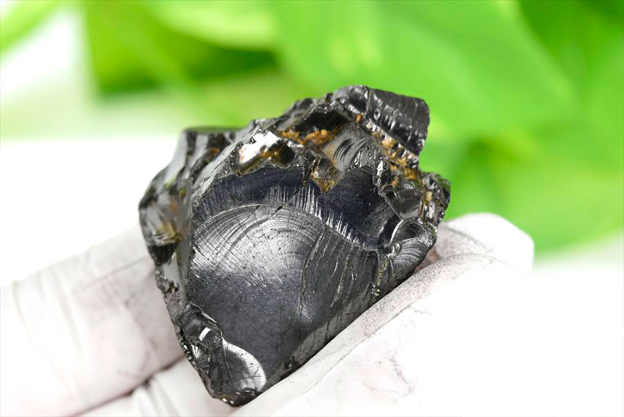 シュンガイト　エリートシュンガイト　ノーブルシュンガイト　シルバーシュンガイト　noble shungite　原石　電磁波　デトックス　浄化　天然石　パワーストーン