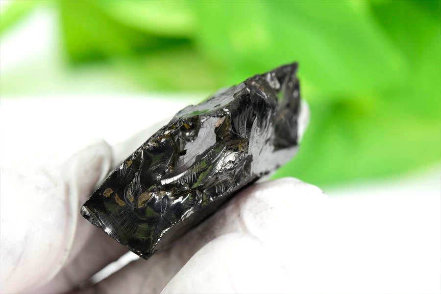 シュンガイト　エリートシュンガイト　ノーブルシュンガイト　シルバーシュンガイト　noble shungite　原石　電磁波　デトックス　浄化　天然石　パワーストーン