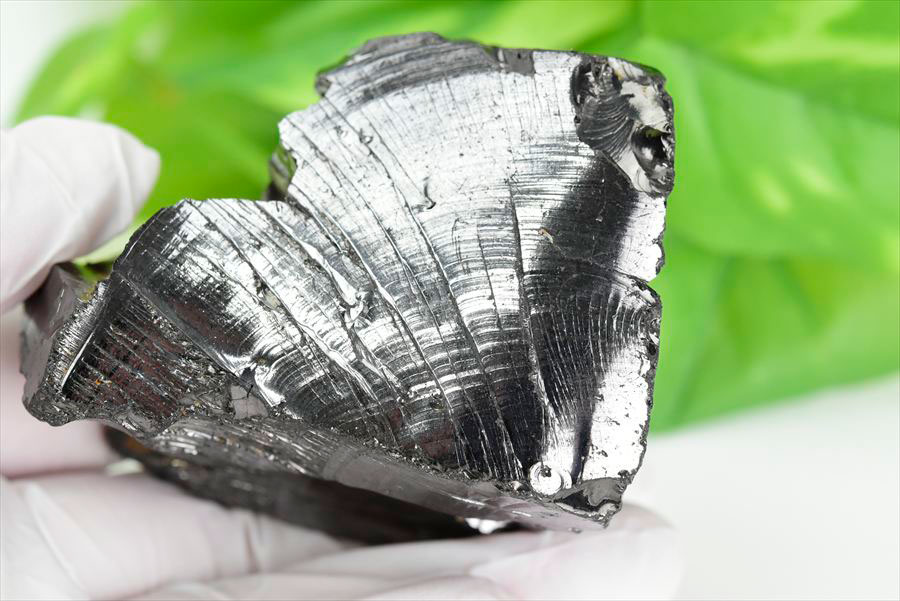 シュンガイト　エリートシュンガイト　ノーブルシュンガイト　シルバーシュンガイト　noble shungite　原石　電磁波　デトックス　浄化　天然石　パワーストーン