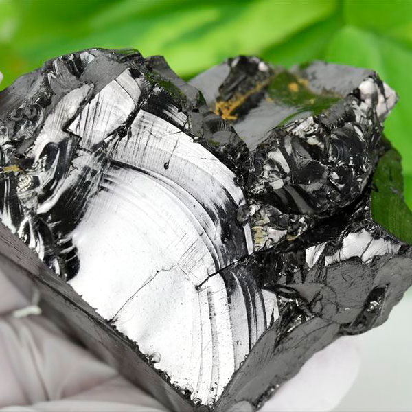 シュンガイト　エリートシュンガイト　ノーブルシュンガイト　シルバーシュンガイト　noble shungite　原石　電磁波　デトックス　浄化　天然石　パワーストーン