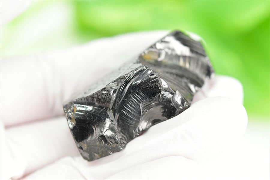 シュンガイト　エリートシュンガイト　ノーブルシュンガイト　シルバーシュンガイト　noble shungite　原石　電磁波　デトックス　浄化　天然石　パワーストーン