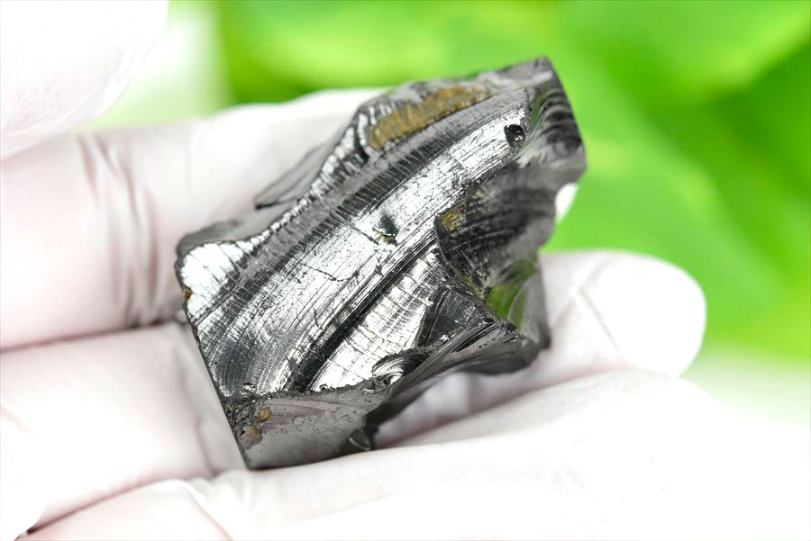 シュンガイト　エリートシュンガイト　ノーブルシュンガイト　シルバーシュンガイト　noble shungite　原石　電磁波　デトックス　浄化　天然石　パワーストーン