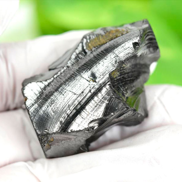 シュンガイト　エリートシュンガイト　ノーブルシュンガイト　シルバーシュンガイト　noble shungite　原石　電磁波　デトックス　浄化　天然石　パワーストーン