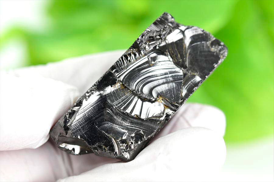 シュンガイト　エリートシュンガイト　ノーブルシュンガイト　シルバーシュンガイト　noble shungite　原石　電磁波　デトックス　浄化　天然石　パワーストーン