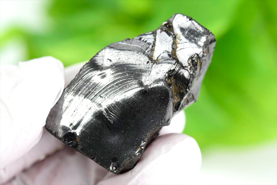 シュンガイト　エリートシュンガイト　ノーブルシュンガイト　シルバーシュンガイト　noble shungite　原石　電磁波　デトックス　浄化　天然石　パワーストーン