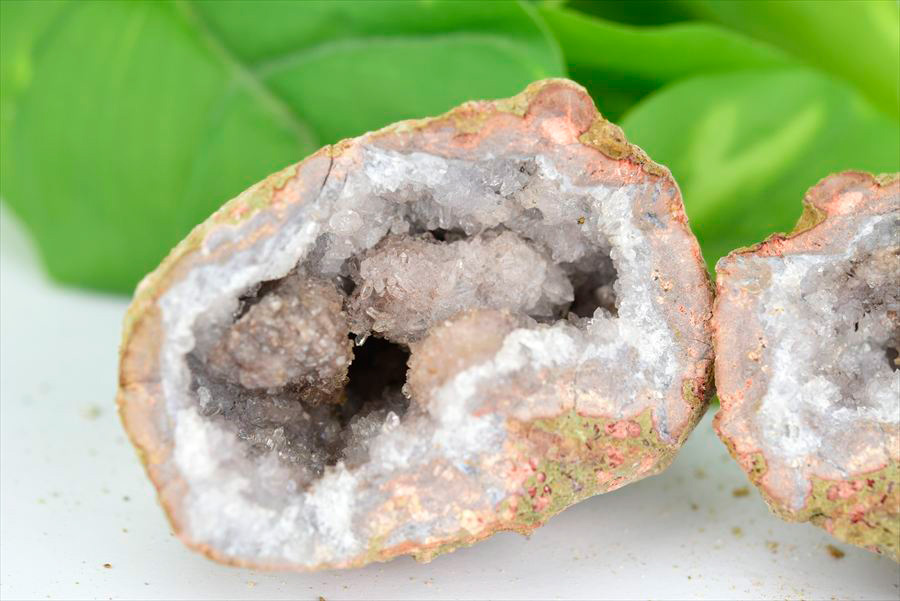 メキシコ・チワワ州　キャンディアップルジオード　Candy Apple geode　ジオードクラッキング　原石　天然石　パワーストーン