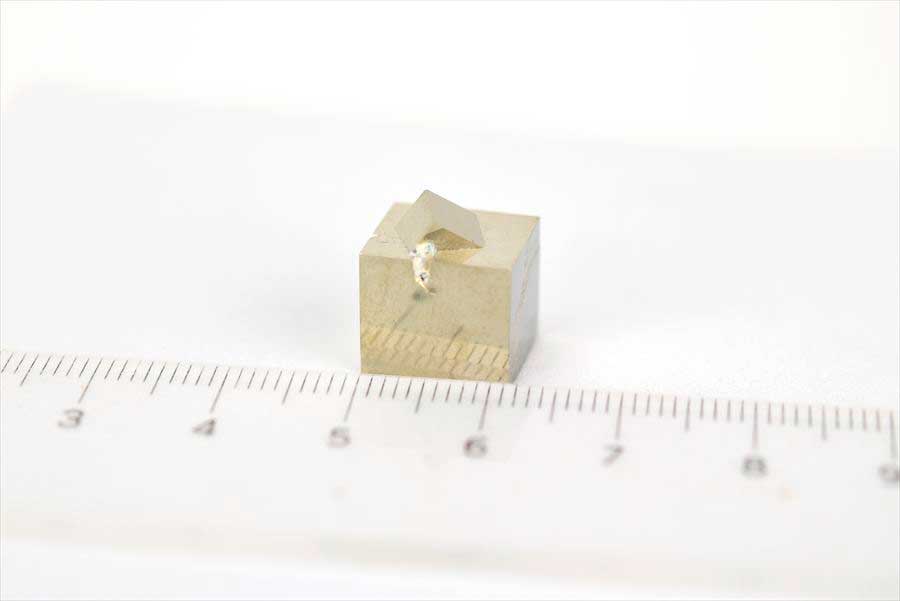 スペイン産　パイライト　キュービックパイライト　原石　鉱物　黄鉄鉱　 Navajun　Pyrite　天然石　パワーストーン