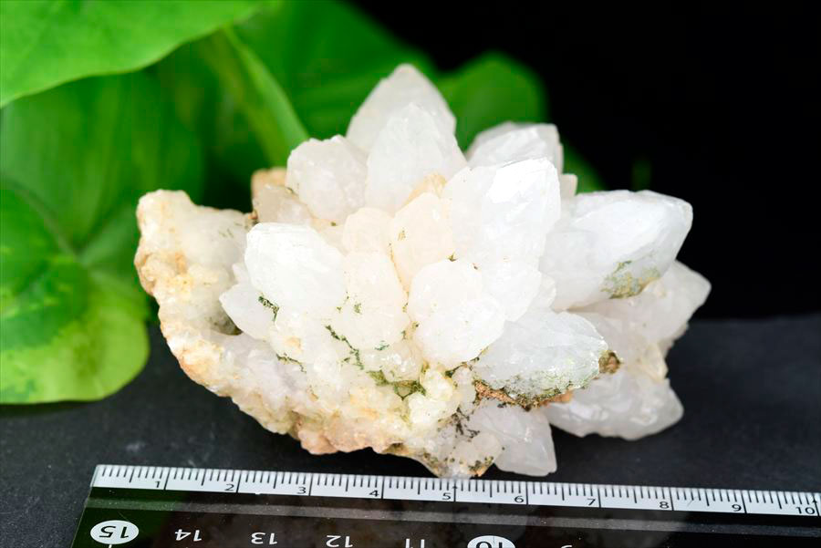 モロッコ産　水晶クラスター　フラワークォーツ　ジオードクラスター　原石　結晶　浄化　置物　天然石　パワーストーン