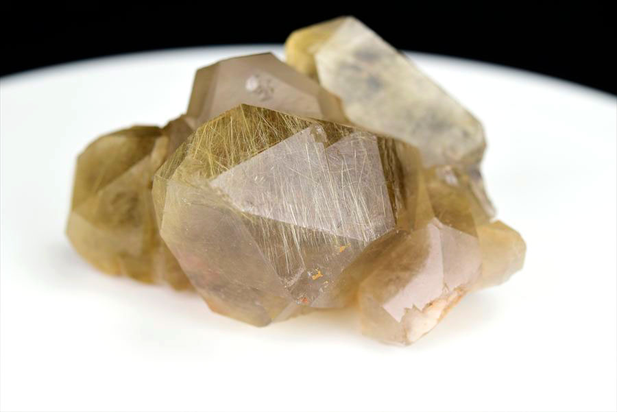 ゴールドルチル　クラスター　原石　結晶　金針水晶　置物　天然石　パワーストーン