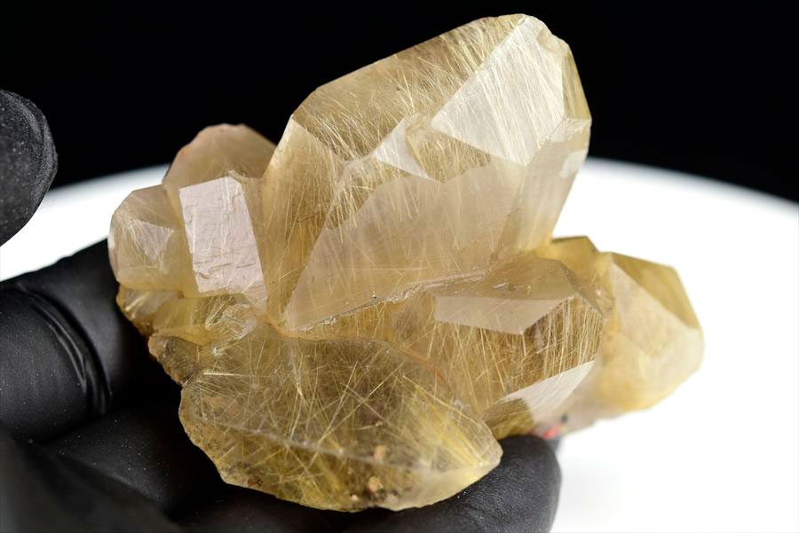 ゴールドルチル　クラスター　原石　結晶　金針水晶　置物　天然石　パワーストーン