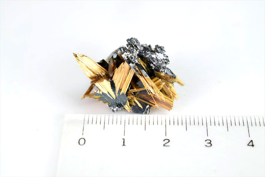 ゴールドルチル　クラスター　鉱物　原石　針状結晶　針のみ　むき出し　置物　天然石　パワーストーン