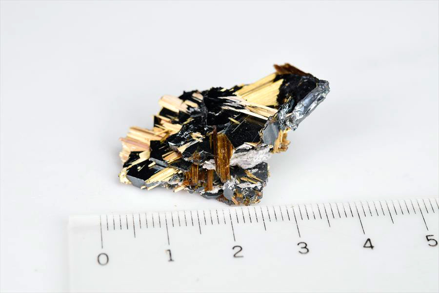 ゴールドルチル　クラスター　鉱物　原石　針状結晶　針のみ　むき出し　置物　天然石　パワーストーン